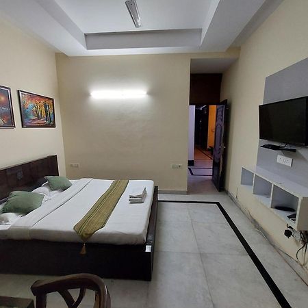 Mandakini Villa Neu-Delhi Exterior foto